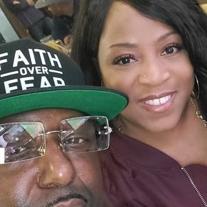 Meet your Posher, Daydra